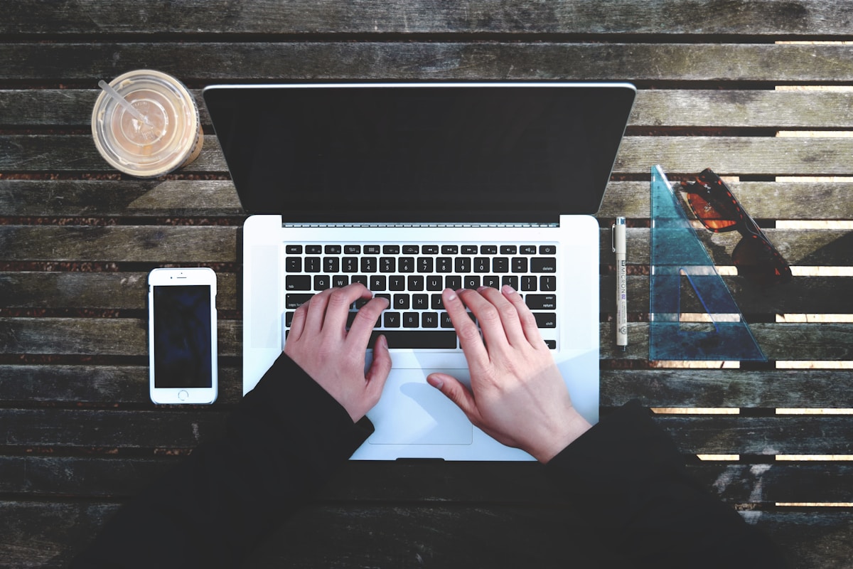 How Personal Brands Are Built in the Algorithmic Era