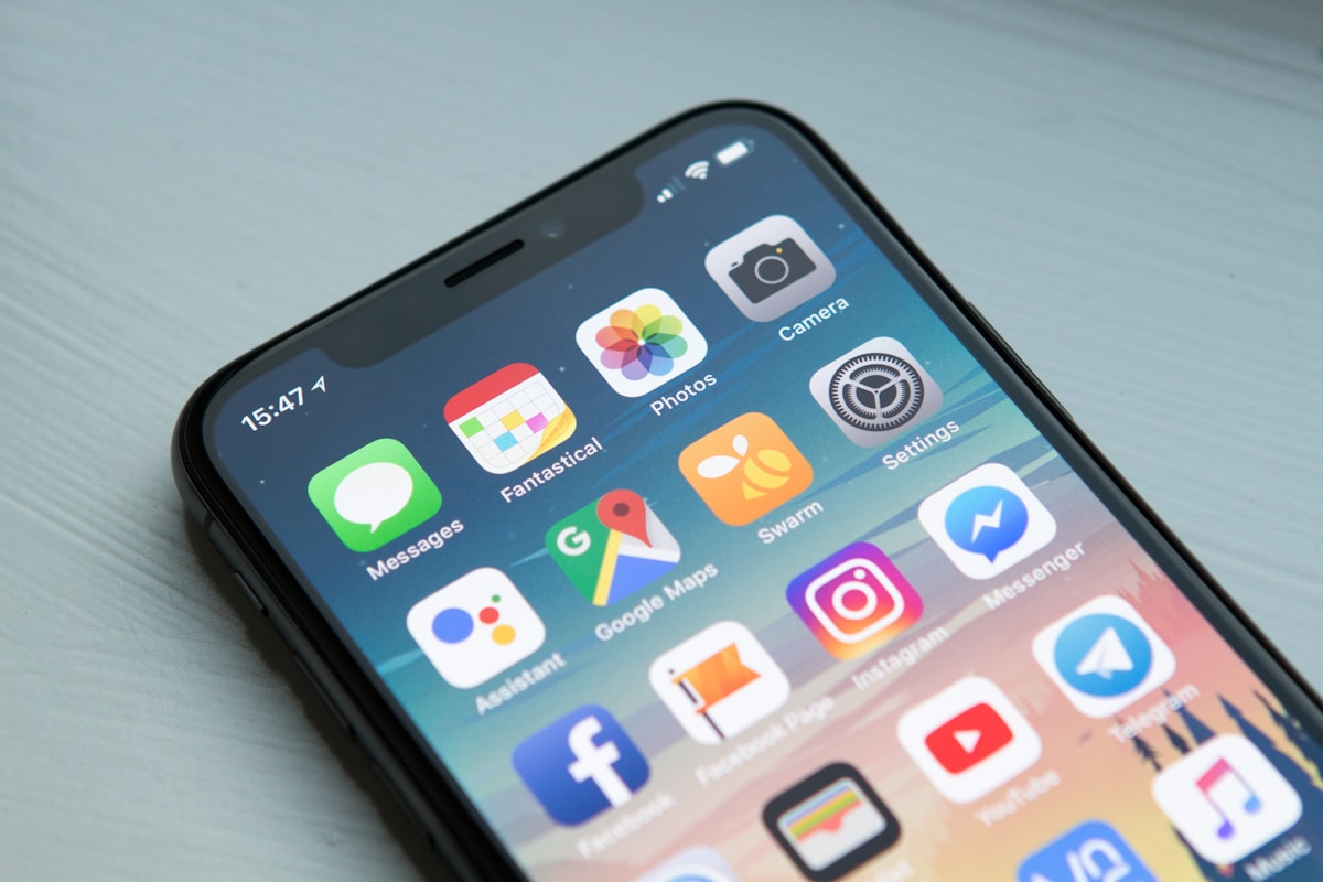 Can AI Make an iPhone?